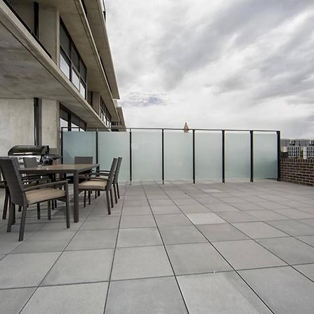 Dockside Apartments Kingston Act Канберра Экстерьер фото